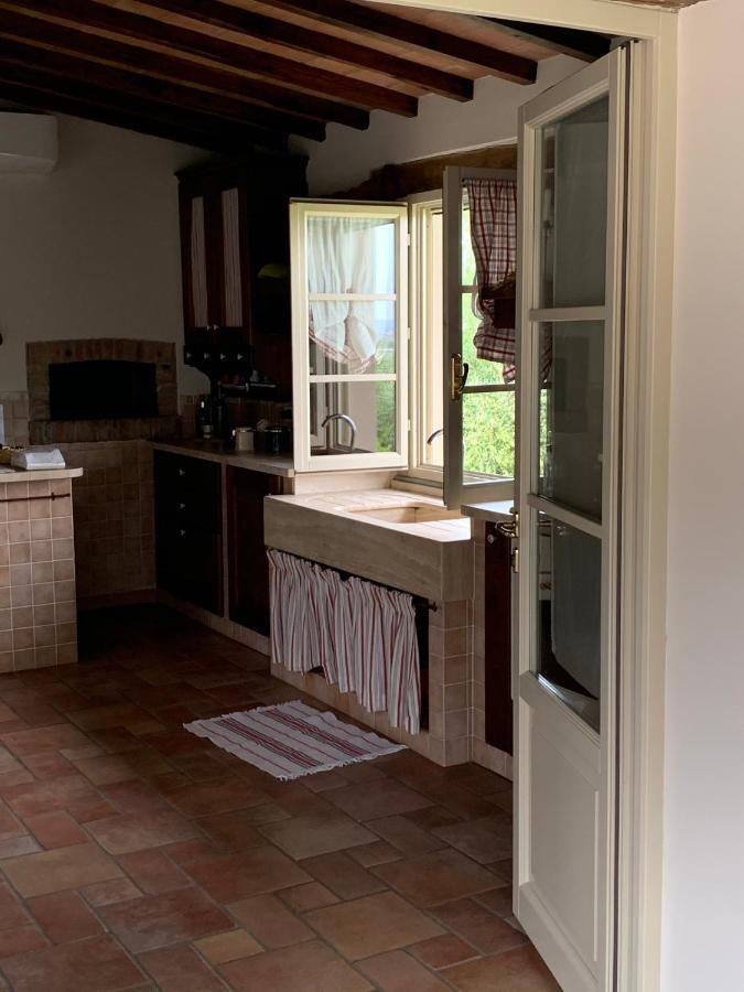 Locazione Turistica Casa Olivo Apartment Фучекио Екстериор снимка