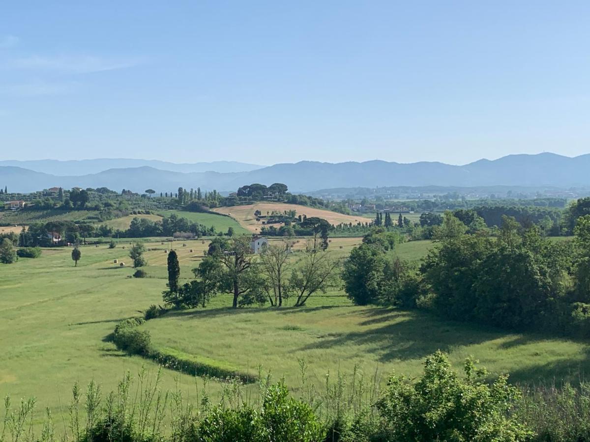 Locazione Turistica Casa Olivo Apartment Фучекио Екстериор снимка
