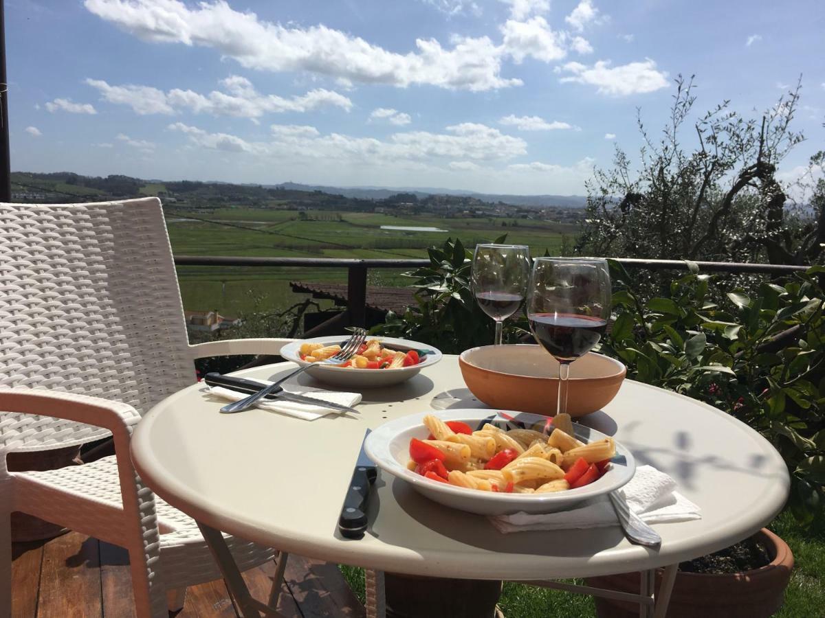 Locazione Turistica Casa Olivo Apartment Фучекио Екстериор снимка